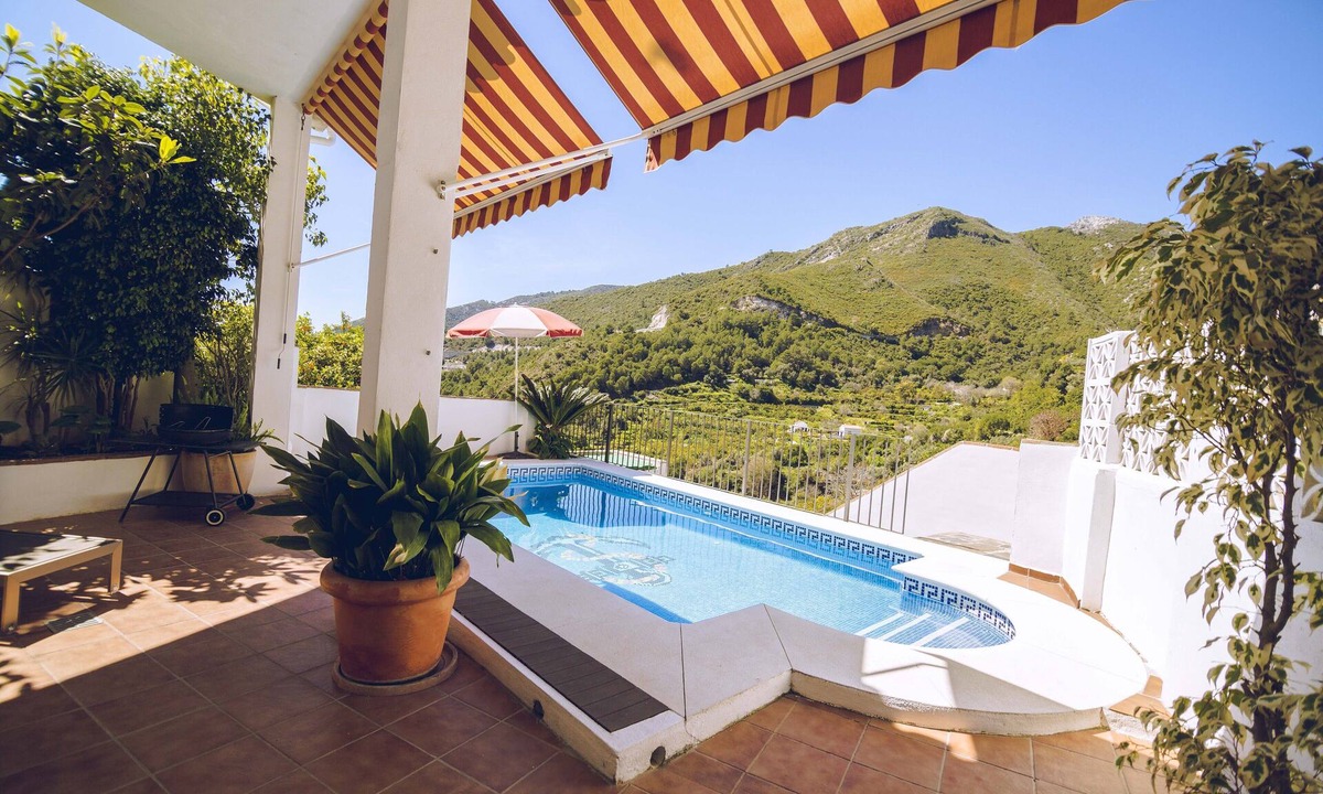 Ojen Apartamento | Alojamientos Monteverde