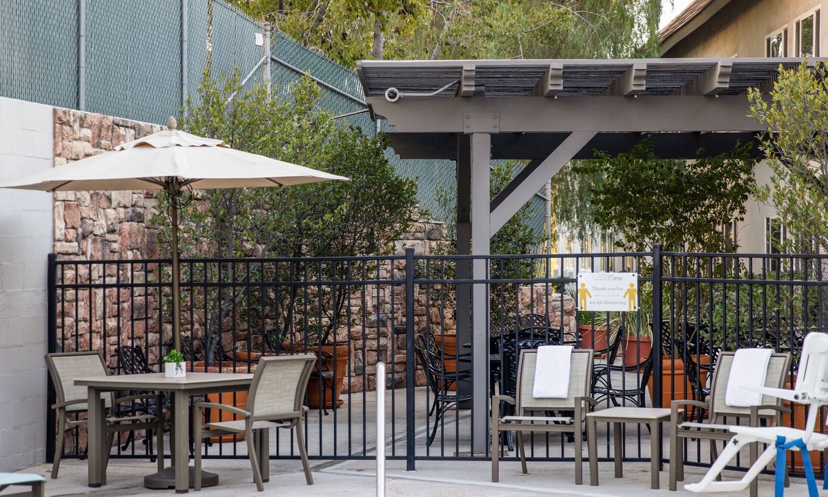 Corona Hotel | Ayres Hotel Corona – Riverside