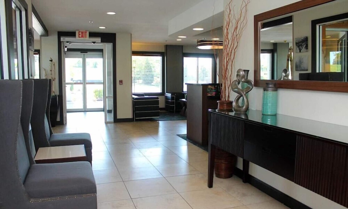 Maumee Hotel | Best Western Toledo South Maumee