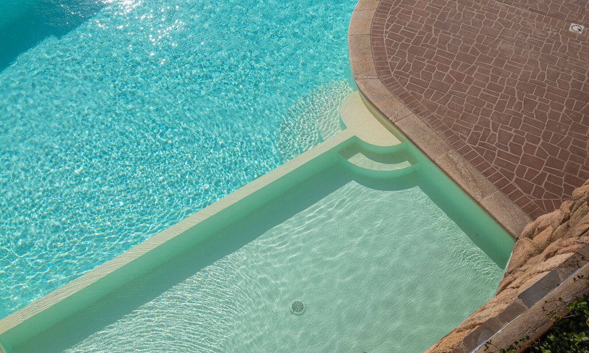 Baja Sardinia Apartamento | Elegant Residence Ea Bianca Studio Sleeps 2 Num0604