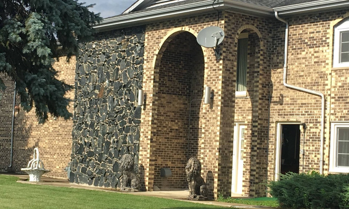Oak Forest Hotel | Terrace Motel