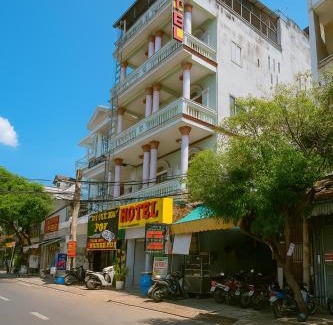 District 9 Hotel | Ánh Sao Hotel HCM