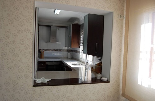 Torre del Mar Condominio | Ático cerca de la playa con vistas al mar