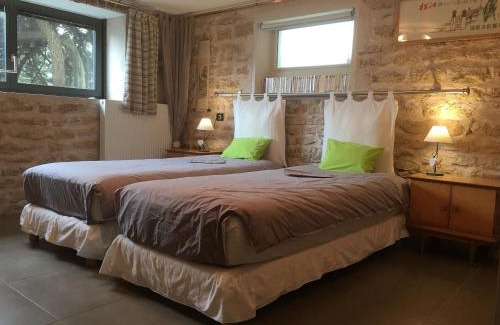 Sancy Cama Y Desayuno | Écogîte avec Terrasse et Jardin Privatif pour Familles - FR-1-584-187