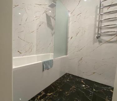 Rivne Apartamento | Авторський ремонт Апартаменти біля Щасливого,поруч озеро