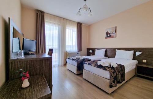 Hisarja Hotel | Айляк Клуб Хисаря - Бутиков Хотел&СПА с Elegant Ultra All Inclusive