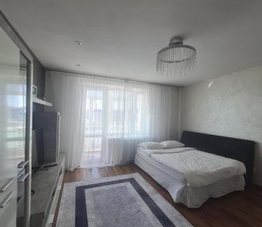 Lutsk Apartamento | Апартаменти біля автостанції Кравчука, 40