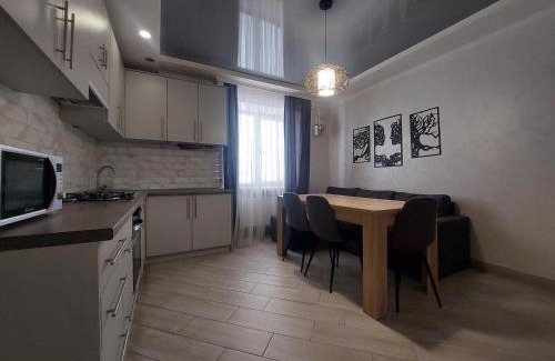 Yavory Apartamento | Апартаменти в новобудові в ЖК Фамілія