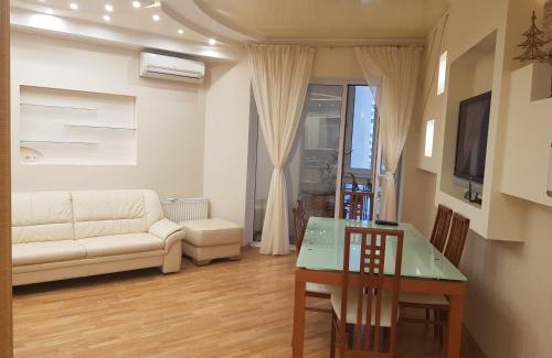 Odessa Apartamento | Апартаменты на Люстдорфской