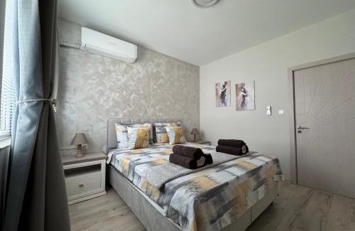 Stara Zagora Apartamento | Апартамент за гости Кари - Самонастаняване и Безплатно паркиране!
