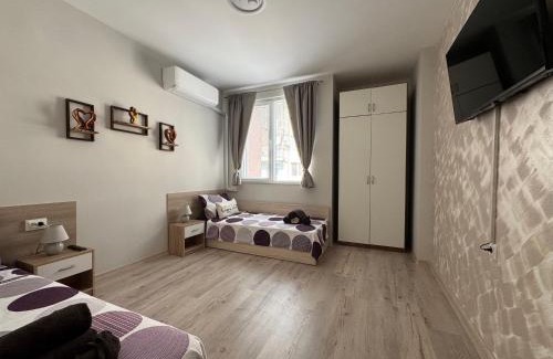 Stara Zagora Apartamento | Апартамент за гости Кари - Самонастаняване и Безплатно паркиране!