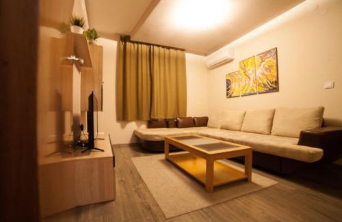 Pleven Apartamento | Апартамент ИЦИ