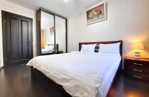 Sukhinovka Apartamento | Ботанік це 3 кімнатна квартира подобово у центрі Полтави Мережа Alex Apartments Безконтактне заселення 24-7 Документи для відряджень