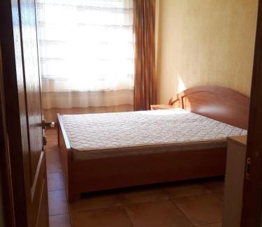Odessa Apartamento | Великі апартаменти в Авторському котеджі