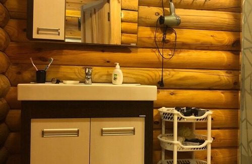 Dzerzhyns'kyi District Casa | Гостевой домик с баней в лесу!