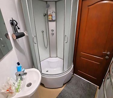 Sukhinovka Apartamento | Двокімнатна квартира в центрі біля готелю Палаццо Мережа Alex Apartments Безконтакнте заселення 24-7