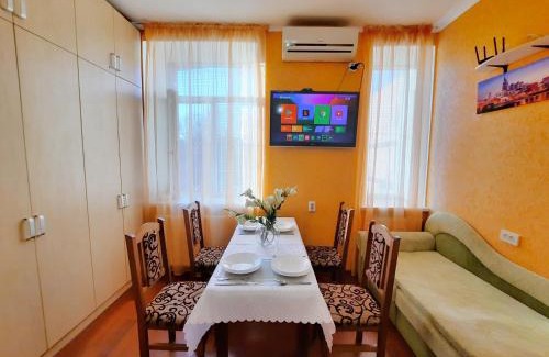 Sukhinovka Apartamento | Двокімнатна квартира в центрі біля готелю Палаццо Мережа Alex Apartments Безконтакнте заселення 24-7