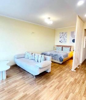 Chernovtsy Apartamento | Затишна красива квартира-студія в новобудові з балконом