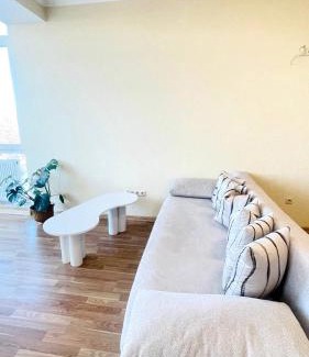 Chernovtsy Apartamento | Затишна красива квартира-студія в новобудові з балконом