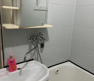 Uralsk Apartamento | Квартира по суточно