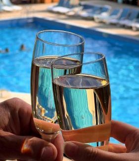 Lenins'kyi district Hotel | Комплекс відпочинку "Садиба БЕРЕЗИНО"