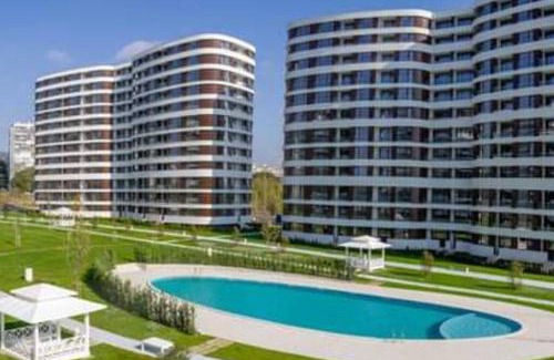 Varna Municipality Apartamento | Красив апартамент с целогодишен топъл басейн и джакузи