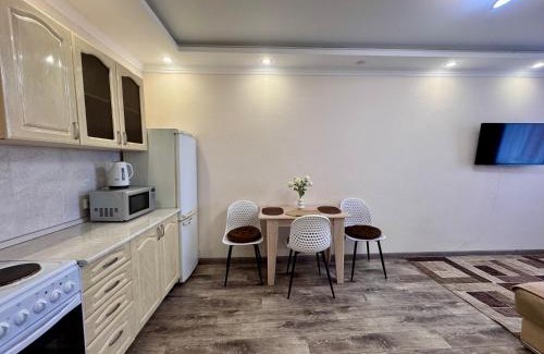 Pavlodar Apartamento | Круглосуточное самостоятельное заселение рядом с домом Шахмат