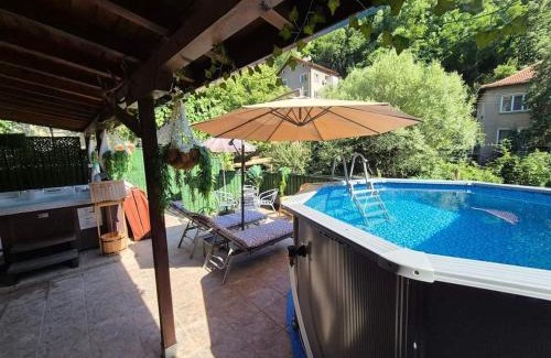 Svoge Casa | Къща за гости Бовъ