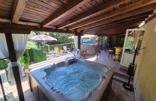 Svoge Casa | Къща за гости Бовъ