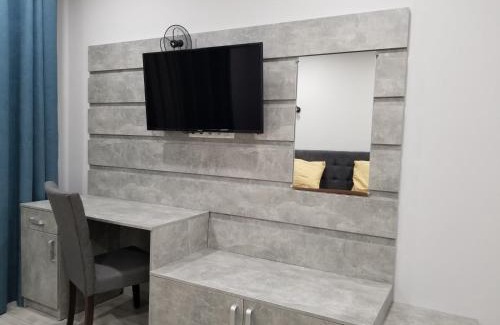 Uzhhorod Apartamento | Новая и уютная квартира в центре