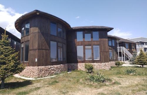 Cholpon-Ata Apartamento | Пансионат Сабрина