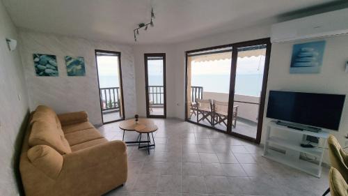 Sveti Vlas Apartamento | Под наем 4-стаен Апартамент с Изумителна фронтална гледка море, Sun Coast resort Свети Влас