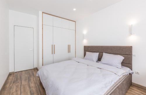 Lviv Apartamento | Простора квартира Віп на вулиці Під Голоском 15 Б