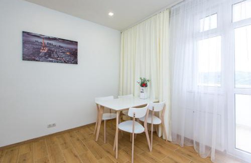 Lviv Apartamento | Під Голоском 8