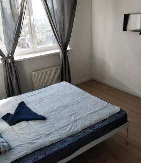 Holosiivskyj Apartamento | Сучасна квартира на вул Ю Здановської, поруч Виставковий Центр, Васильківська, Ломоносова