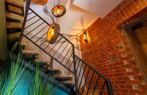 Petrovskoye Apartamento | Сучасна студія в центрі - Харківська набережна 3-8