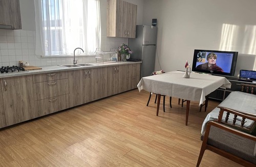 Yerevan Casa | Уютный дачный дом с большим садом, по дороге в Цахкадзор и о.Севан