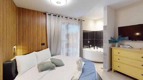 Had Nes Apartamento | אחוזת ריצ'מונד של רשת לב הגולן - 3 סוויטות מהממות בחד נס ליד הכנרת