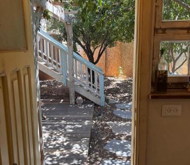 Beit HaShita Casa | בקתת הבוסתן