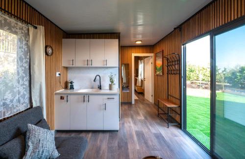 Ein Zivan Casa | זיו הגולן