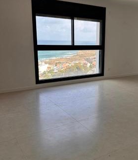 Netanya Apartamento | סאבלט בקומה גבוהה עם נוף מטריף לים בעיר נתניה