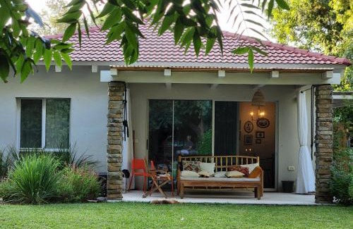 Lehavot HaBashan Cabina | שירת הגומא