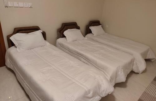 Mirbat Apartamento | بناية الكورنيش