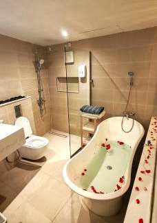 Nizwa Apartamento | روزا بيلا 2 Rosa Bella