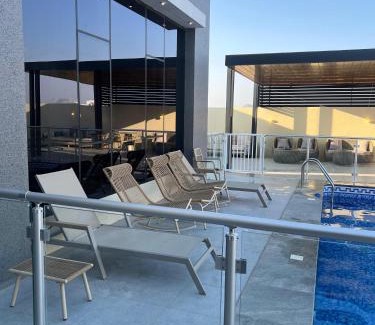 Manah Chalet De Esquí | شالية ألورا Allura Chalet