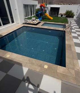 Heritage District Chalet De Esquí | شالية القمر