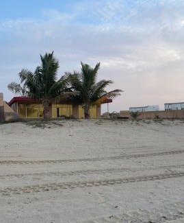 Al Gharbia Chalet De Esquí | شاليه على البحر UAE, Abu Dhabi