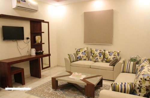 Turaif Apartamento | 7 Days Furnished Apartments