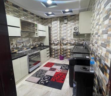 Sheikh Zayed City Apartamento | شقه لك بالكامل ثلاث غرف في الشيخ زايد