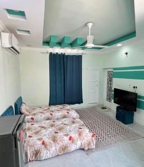 Al Koudh Apartamento | غرف نوم في الخوض